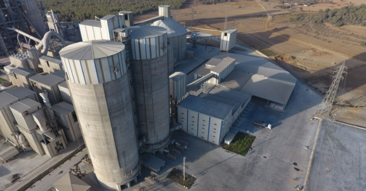 Çimento Silo 1
